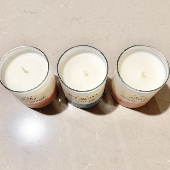 3 Bath & Body Works White Barn Candle Trio Luxe Cotton Fresh Rainfall Linen - Picture 4 of 4